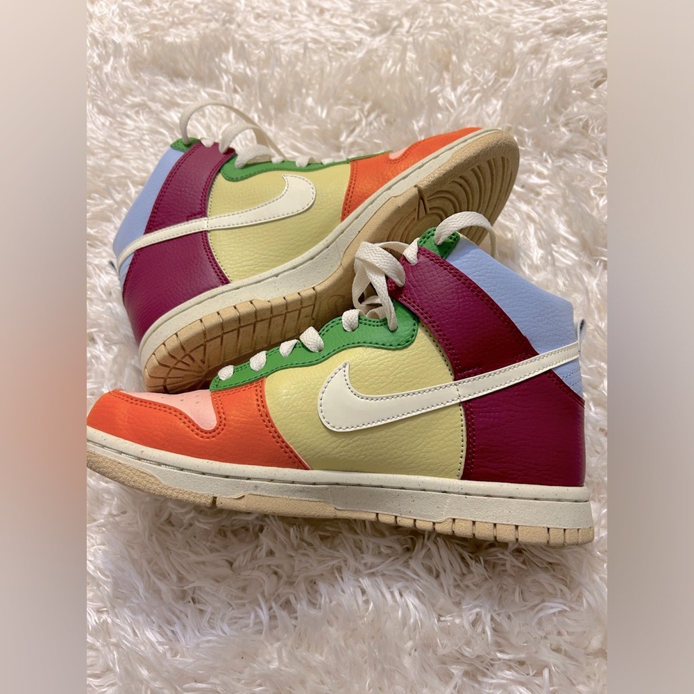 Nike Women's Multicolor Sneakers